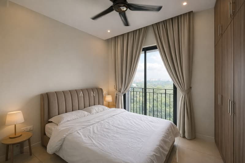 Service Residence for Sale at Skyluxe On The Park Bukit Jalil - Angela . - Bedroom - PropertyGuru.com.my