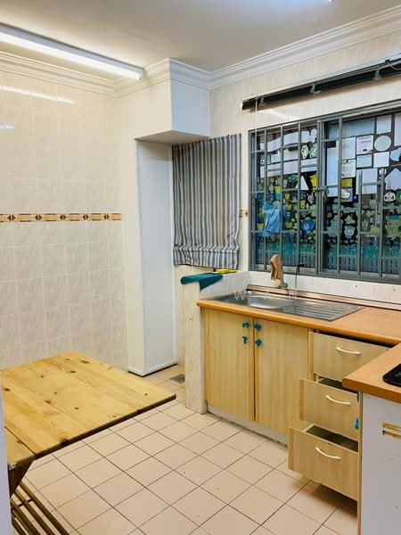 Kondominium untuk Dijual di Ketumbar Heights - Helen Wan - Kitchen - PropertyGuru.com.my