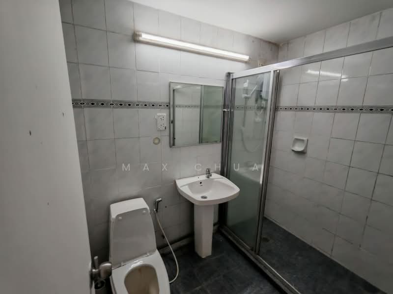 Rumah Banglo untuk Disewa di Kampung Datuk Keramat (Keramat) - Max Chua - Bathroom - PropertyGuru.com.my