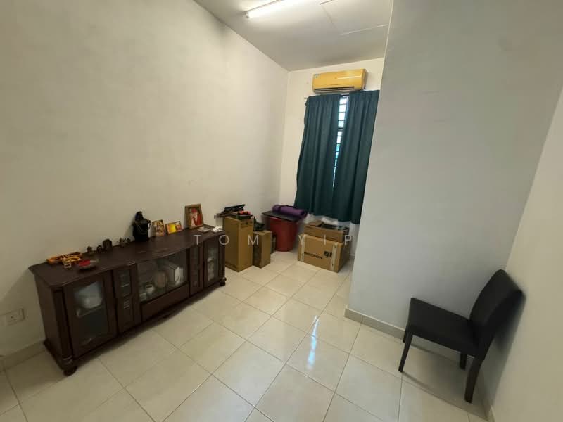 Rumah Teres 2 Tingkat untuk Dijual di Bandar Baru Puncak Alam (Puncak Alam) - Tom Yip - Interior - PropertyGuru.com.my