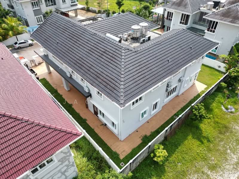 Bungalow for Sale in Ukay Bistari (Ulu Kelang) - Jagger Moo - Exterior - PropertyGuru.com.my