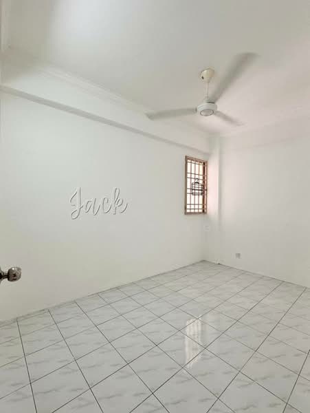 Pangsapuri untuk Dijual di Widuri Apartment - Jack Ng - Interior - PropertyGuru.com.my