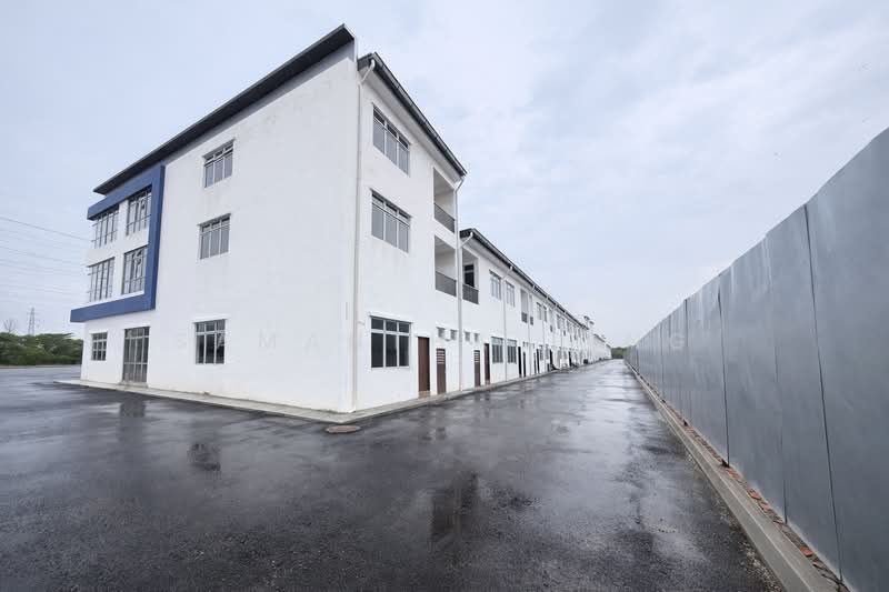 For Rent - Eco Business Park 3