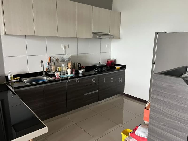 Servis Apartment untuk Dijual di Molek Regency - Ian Chen - Kitchen - PropertyGuru.com.my