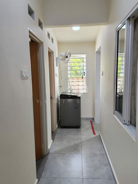 1-storey Terraced House for Sale in Taman Midah (Cheras) - Yumi Soh - Corridor - PropertyGuru.com.my