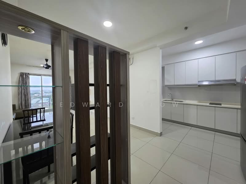 Apartment for Sale at Austin Suites (Permata Austin) - Edward Siow - Kitchen - PropertyGuru.com.my