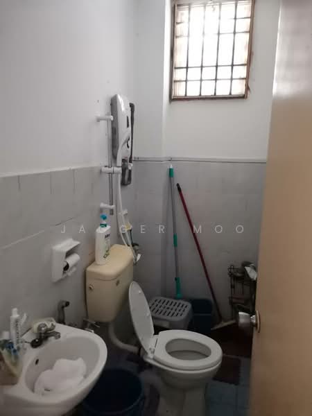 2-storey Terraced House for Sale in Ukay Bistari (Ulu Kelang) - Jagger Moo - Bathroom - PropertyGuru.com.my