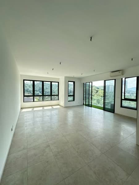 Condominium for Rent at Trinity Pentamont - Rex Tan - Living Room - PropertyGuru.com.my