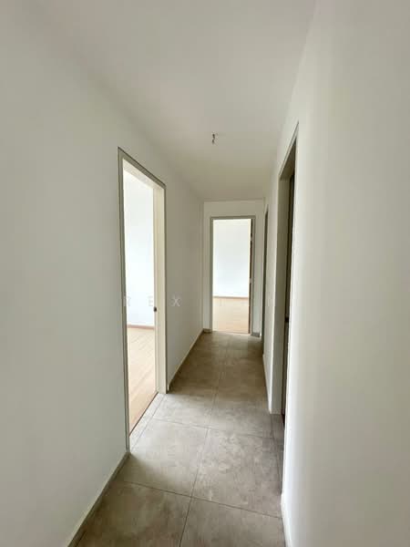 Condominium for Rent at Trinity Pentamont - Rex Tan - Corridor - PropertyGuru.com.my