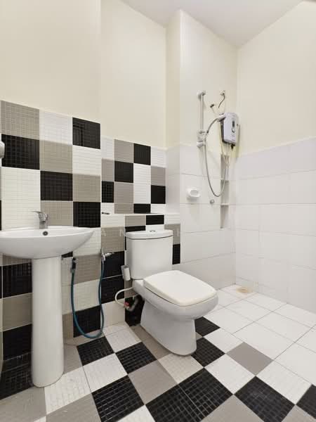 Rumah Teres 2 Tingkat untuk Dijual di Taman Setia Indah (Tebrau) - Ian Chen - PropertyGuru.com.my