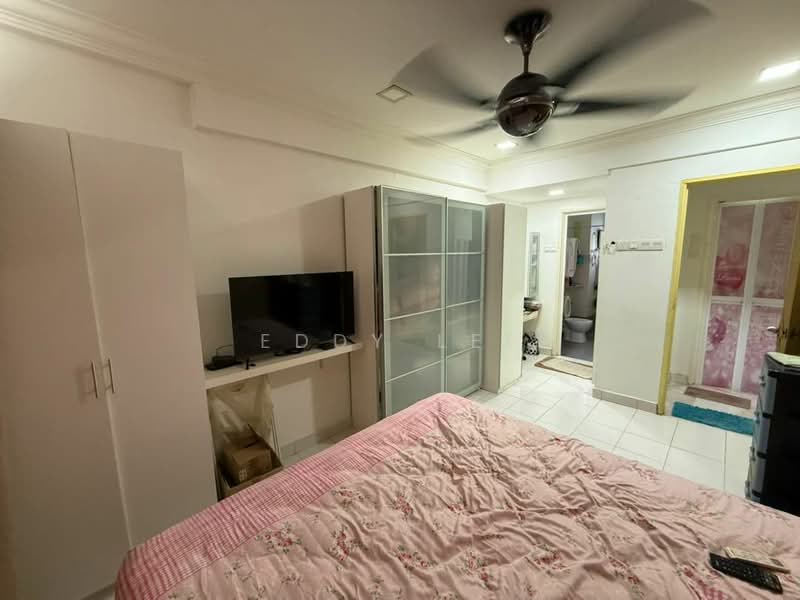 Condominium for Sale at Nusa Mewah Villa Condominium - Eddy Lee - Bedroom - PropertyGuru.com.my