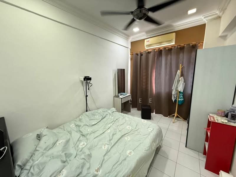 Condominium for Sale at Nusa Mewah Villa Condominium - Eddy Lee - Bedroom - PropertyGuru.com.my