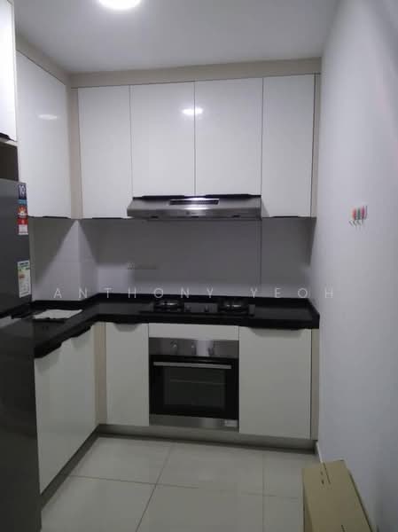 Condominium for Rent at Tropicana Bay Residences - Anthony Yeoh - Kitchen - PropertyGuru.com.my