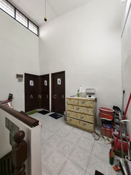 Untuk Dijual - Jalan Landak Batu Taman century