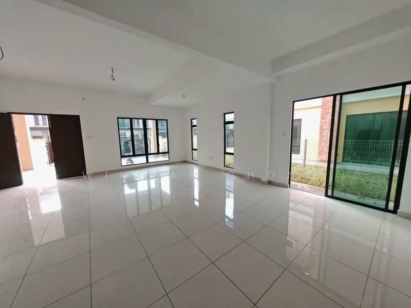 Rumah Berkembar untuk Dijual di Tanjong Minyak (Melaka) - William Chong - Living Room - PropertyGuru.com.my