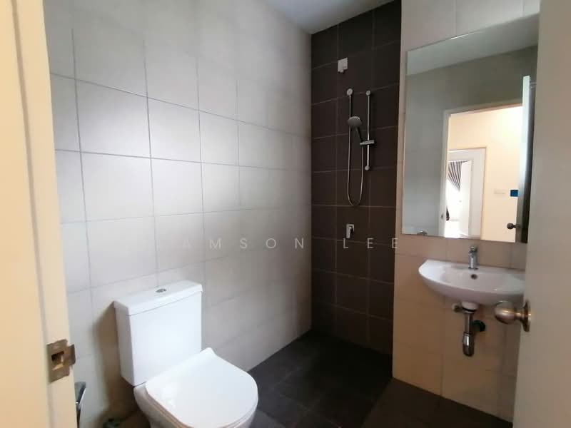 2-storey Terraced House for Sale in Bandar Gamuda Gardens (Rawang) - Samson Lee - Bathroom - PropertyGuru.com.my