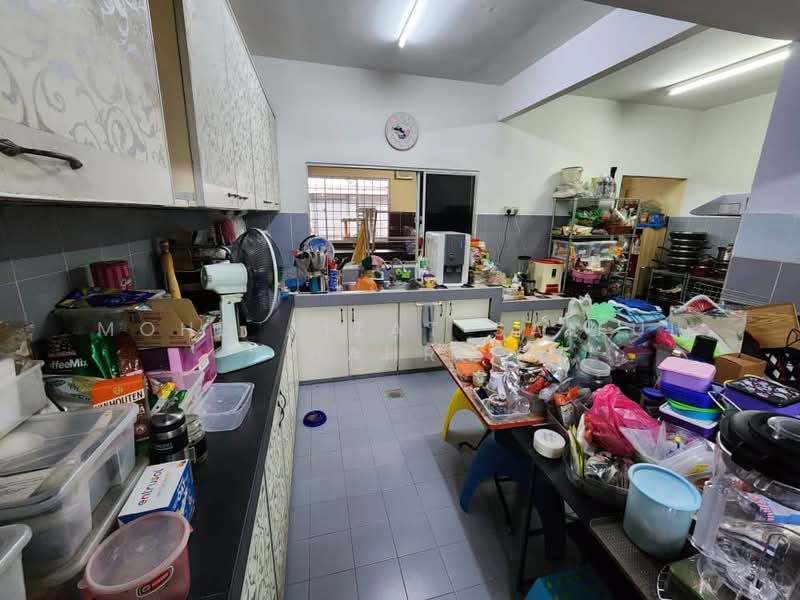 Rumah Teres 2 Tingkat untuk Dijual di Wangsa Baiduri (Subang Jaya) - Mohd Aizat Saiful Bahri - Kitchen - PropertyGuru.com.my