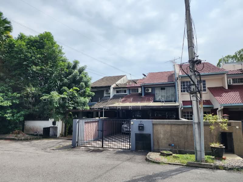 Rumah Teres 2 Tingkat untuk Dijual di Wangsa Baiduri (Subang Jaya) - Mohd Aizat Saiful Bahri - Exterior - PropertyGuru.com.my