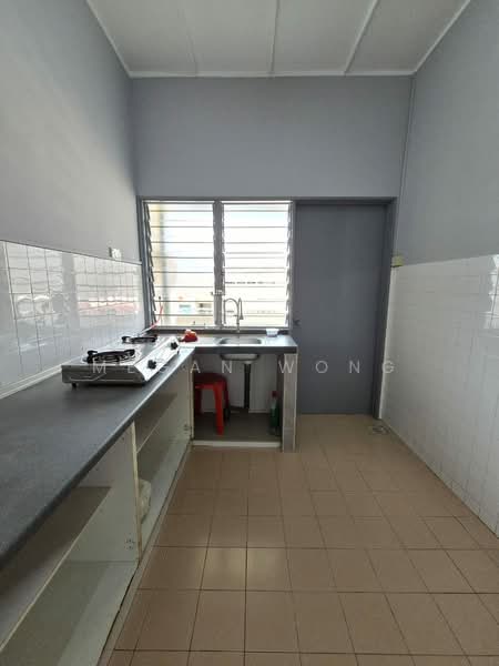 Apartment for Sale at Taman Megah Cheras Apartment (Phase 1B) - Megan Wong - Kitchen - PropertyGuru.com.my
