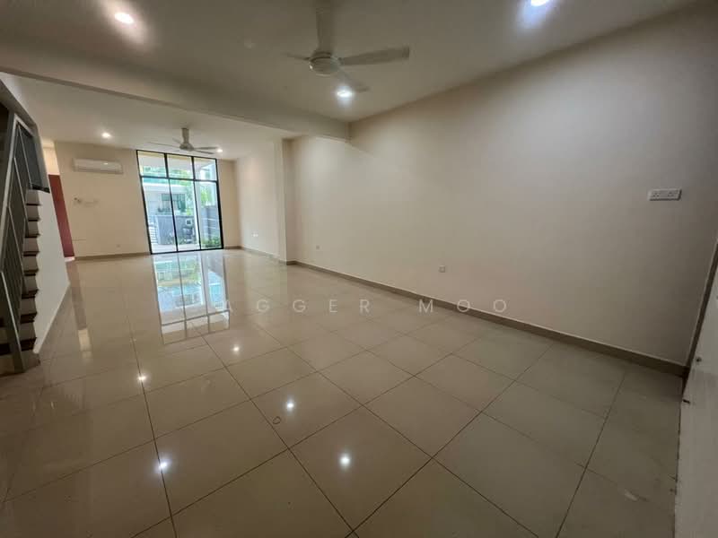 Rumah Teres 3 Tingkat untuk Dijual di Ampang (Selangor) - Jagger Moo - Living Room - PropertyGuru.com.my