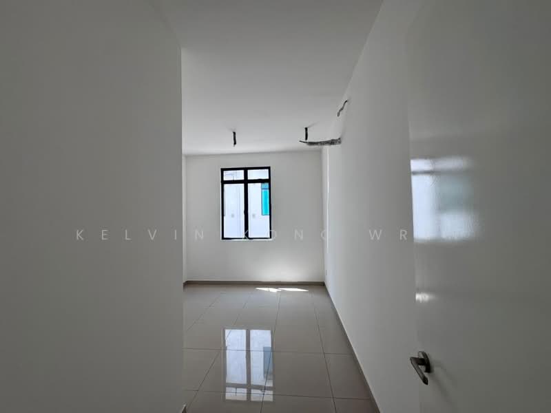 2-storey Terraced House for Sale in Bandar Seri Alam (Masai) - Kelvin Kong Wren - Interior - PropertyGuru.com.my