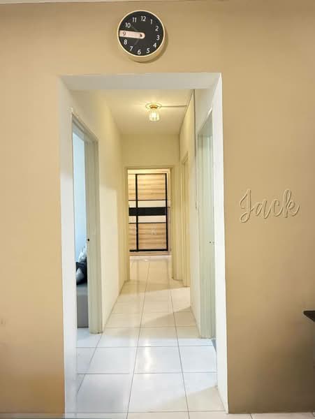 Pangsapuri untuk Disewa di Jiran Residensi - Jack Ng - Corridor - PropertyGuru.com.my