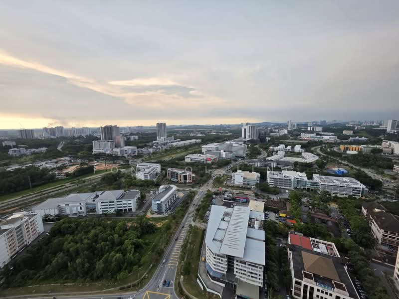 Service Residence for Rent at Cybersquare - Fong Qi Jing - Exterior - PropertyGuru.com.my