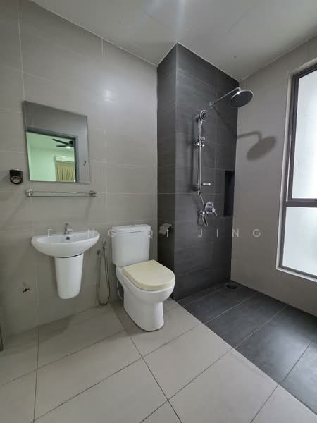 Service Residence for Rent at Cybersquare - Fong Qi Jing - Bathroom - PropertyGuru.com.my