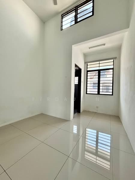 Rumah Teres 2 Tingkat untuk Dijual di Taman Saujana KLIA (Sepang) - Firdaus N - Interior - PropertyGuru.com.my