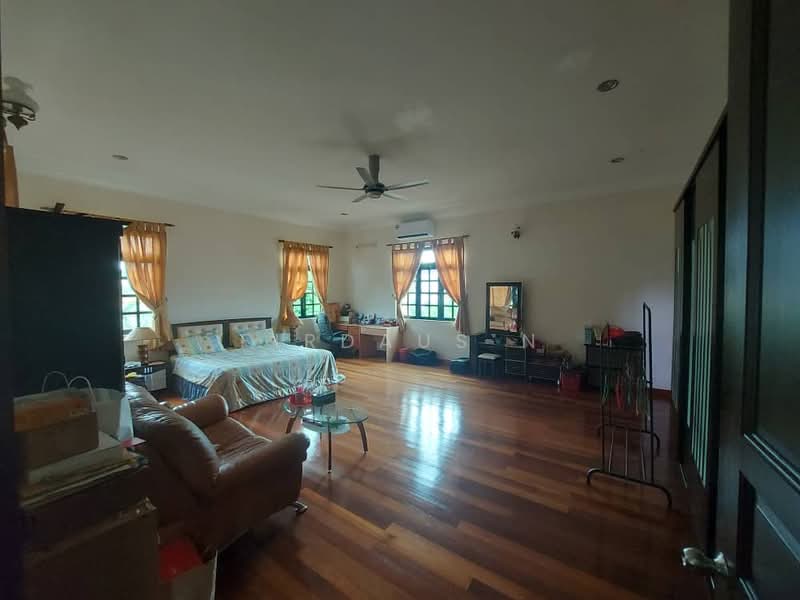 Rumah Banglo untuk Dijual di Sepang (Selangor) - Firdaus N - Bedroom - PropertyGuru.com.my