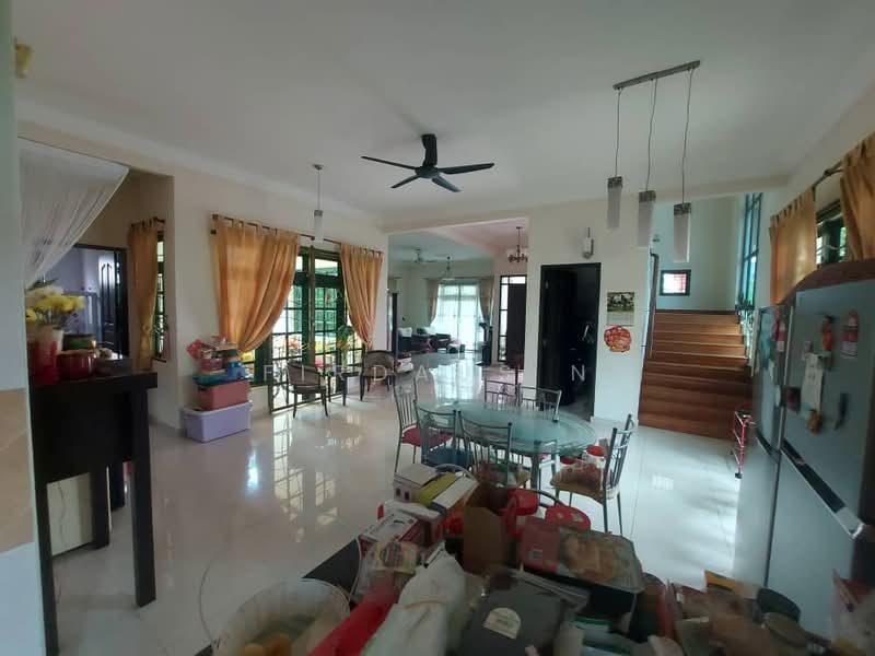 Rumah Banglo untuk Dijual di Sepang (Selangor) - Firdaus N - Living Room - PropertyGuru.com.my