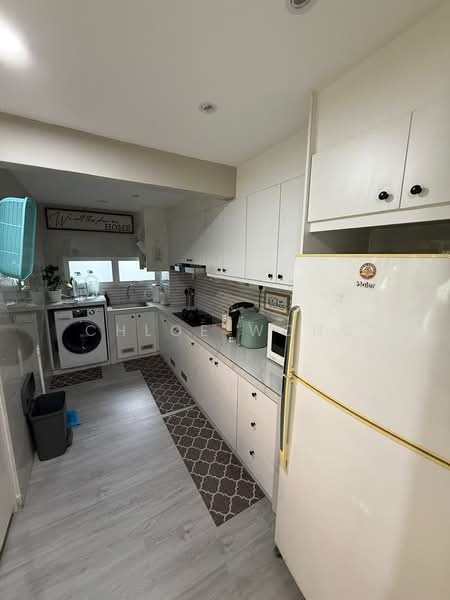 Pangsapuri untuk Dijual di Abadi Indah - Chloe Wong - Kitchen - PropertyGuru.com.my