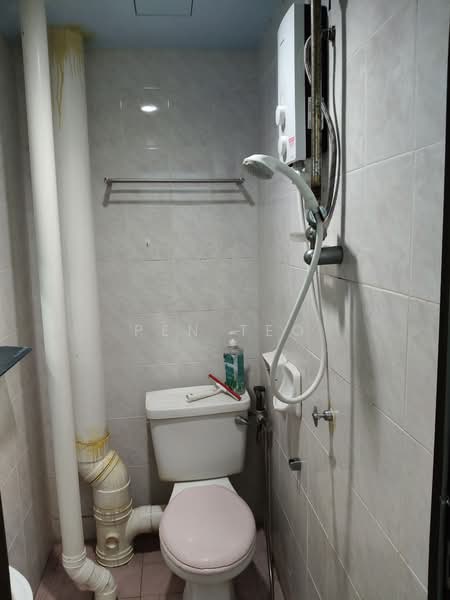 Apartment for Sale at Indah Kota Apartment - Pen Teo - Bathroom - PropertyGuru.com.my
