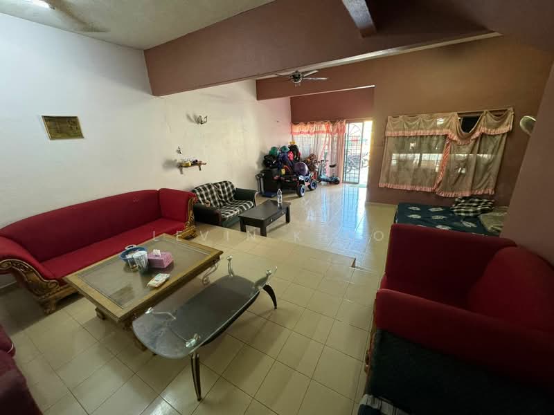 Rumah Teres 2 Tingkat untuk Dijual di Rawang (Selangor) - Levin Khoo - Living Room - PropertyGuru.com.my