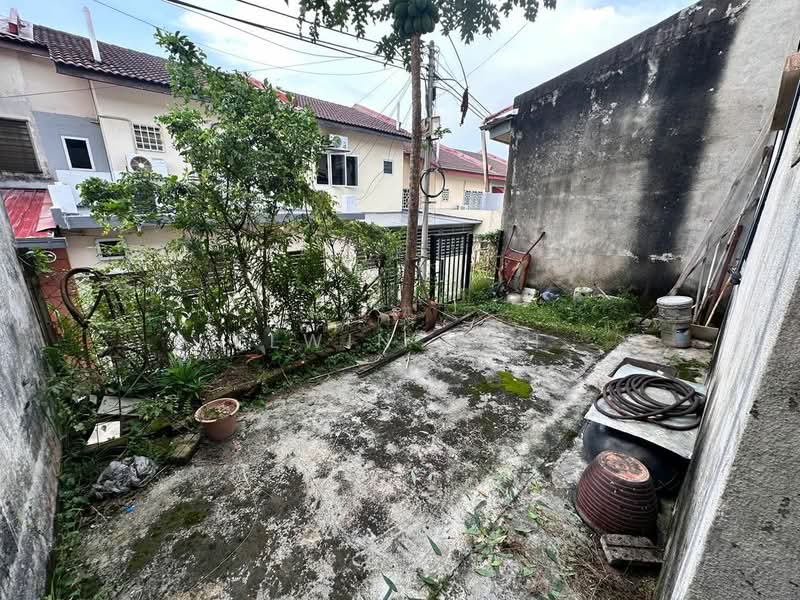 2-storey Terraced House for Sale in Rawang Perdana 2 (Rawang) - Elwin Mah - Exterior - PropertyGuru.com.my