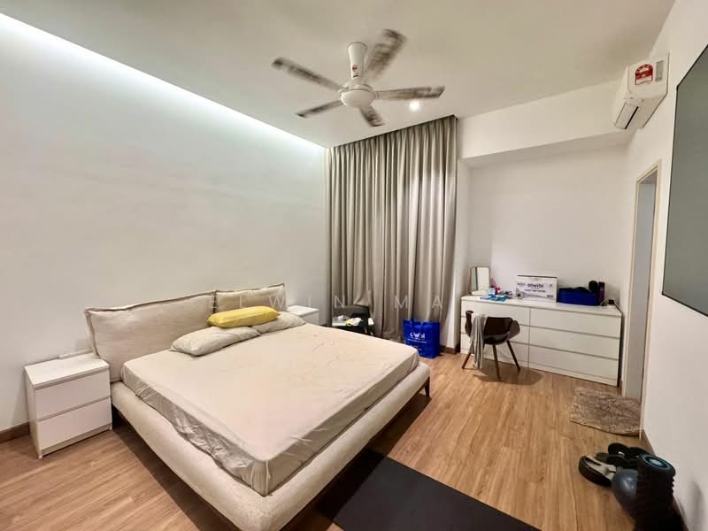 Rumah Teres 2 Tingkat untuk Dijual di Kota Emerald (Rawang) - Elwin Mah - Bedroom - PropertyGuru.com.my