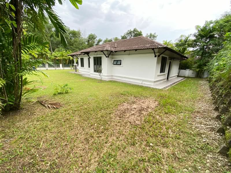Bungalow for Sale in Bukit Beruntung (Serendah) - Elwin Mah - Exterior - PropertyGuru.com.my