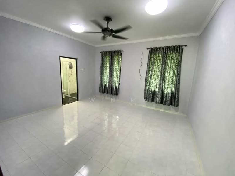 Bungalow for Sale in Bukit Beruntung (Serendah) - Elwin Mah - Interior - PropertyGuru.com.my
