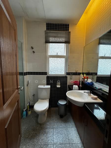 Bungalow House untuk Dijual di Bangsar (Kuala Lumpur) - Yoong CF - Bathroom - PropertyGuru.com.my