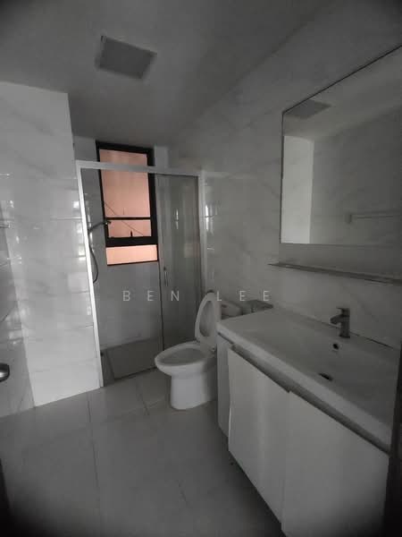 Pangsapuri untuk Disewa di Regalia Park @ Forest City - Ben Lee - Bathroom - PropertyGuru.com.my