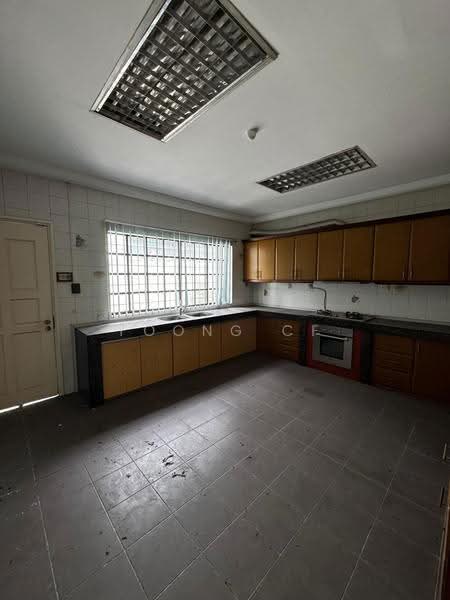 Bungalow House for Sale in Ampang Hilir (Ampang) - Yoong CF - Kitchen - PropertyGuru.com.my
