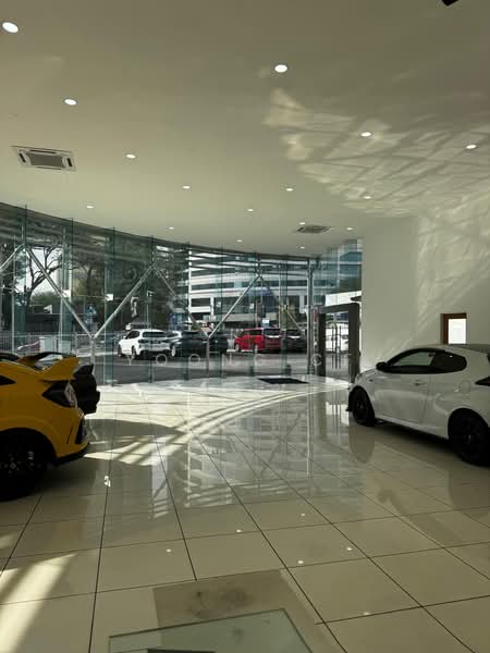 Retail Space for Sale in Tun Razak Exchange (Kuala Lumpur) - Yoong CF - Interior - PropertyGuru.com.my