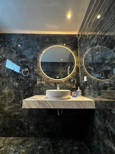 Retail Space for Sale in Tun Razak Exchange (Kuala Lumpur) - Yoong CF - Bathroom - PropertyGuru.com.my