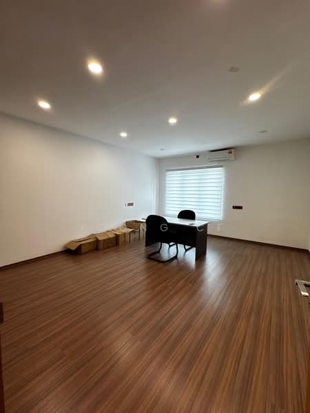 Retail Space for Sale in Tun Razak Exchange (Kuala Lumpur) - Yoong CF - PropertyGuru.com.my