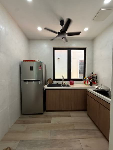 Bungalow for Sale in Raja Uda (Butterworth) - Jenny Ong - Kitchen - PropertyGuru.com.my