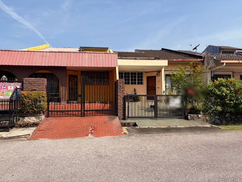 1-storey Terraced House for Sale in Taman Tun Dr Ismail (Kuala Lumpur) - muharni sawarin - Exterior - PropertyGuru.com.my