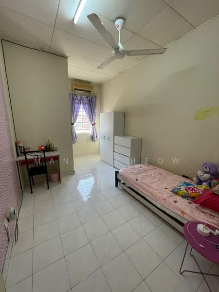 Terraced House for Rent in Taman Garing Jaya (Rawang) - Mandy Cheow - Bedroom - PropertyGuru.com.my