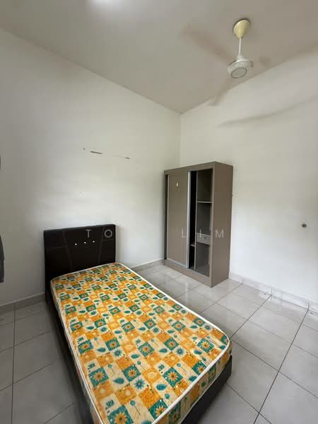 Rumah Teres 1 Tingkat untuk Disewa di Austin (Johor Bahru) - Tony Lim - Bedroom - PropertyGuru.com.my