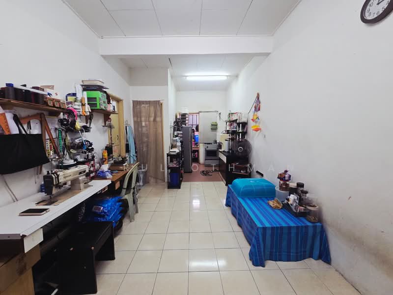 1-storey Terraced House for Sale in Bandar Sri Sendayan (Negeri Sembilan) - Azrul Othman - Interior - PropertyGuru.com.my