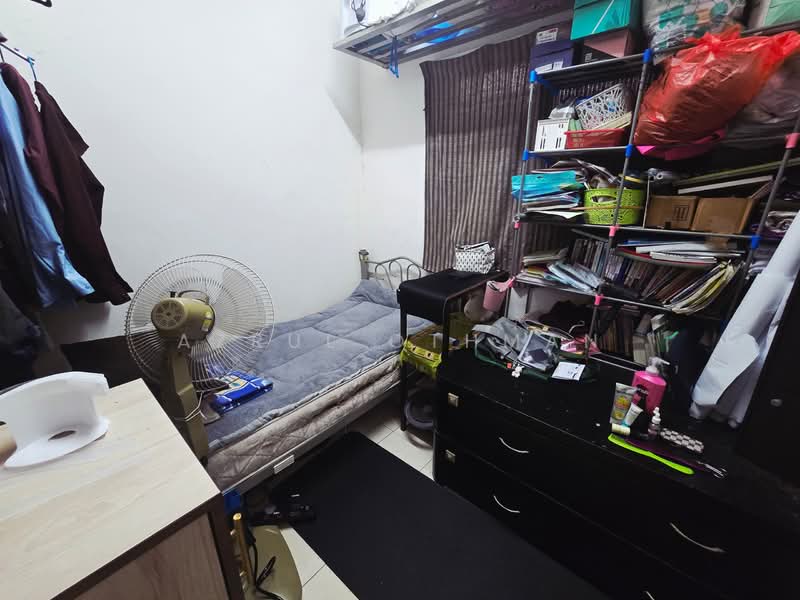1-storey Terraced House for Sale in Bandar Sri Sendayan (Negeri Sembilan) - Azrul Othman - Bedroom - PropertyGuru.com.my